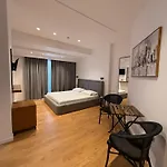 Hotel Vironas