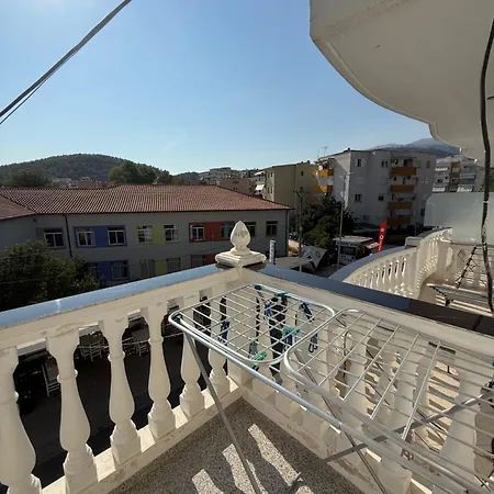 Vironas 3* Himare
