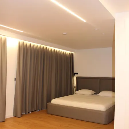 Vironas 3* Himara