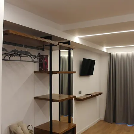 Vironas Szálloda 3*