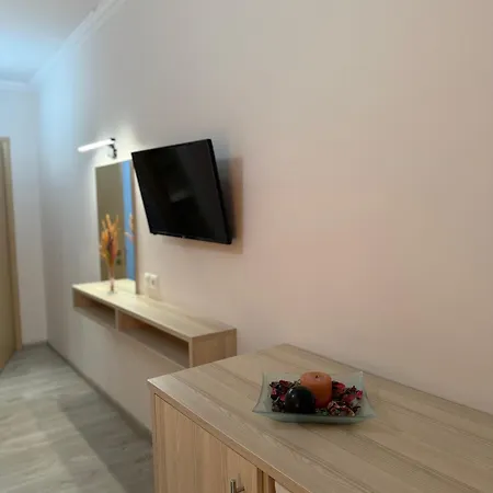 Hotel Vironas 3*