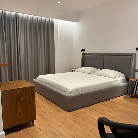 Vironas Hotel 3*