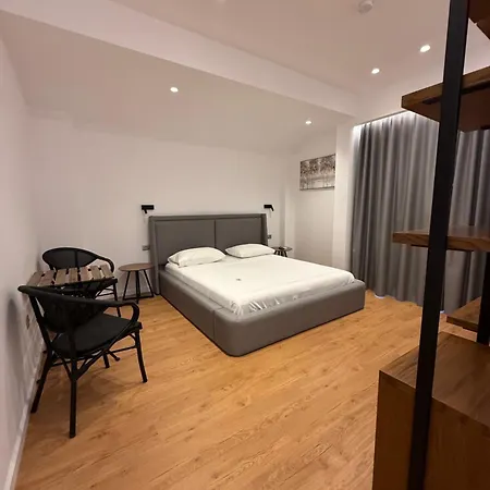 Vironas Hotel 3*